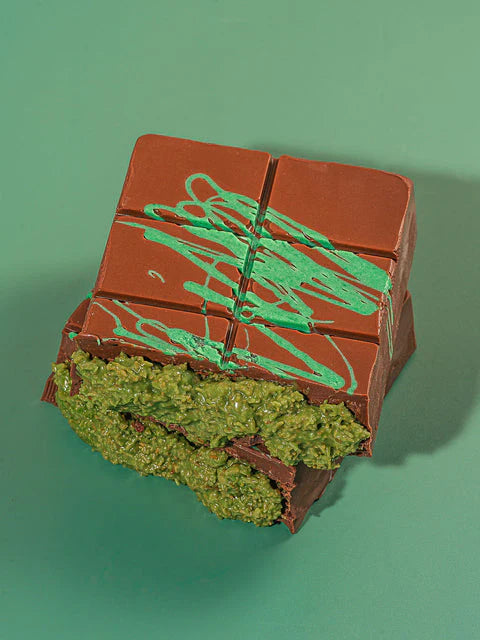 Dubai Pistachio Knafeh Chocolate Bar